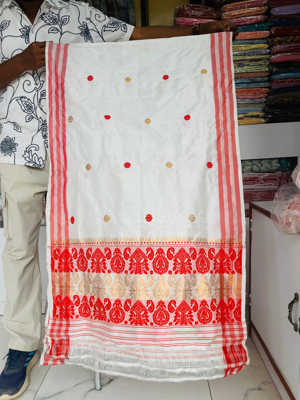 Traditional Assamese occasion handloom Gamusa